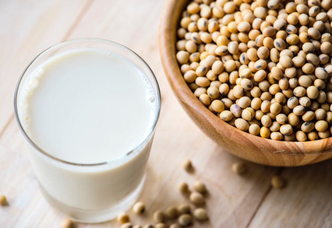 Plant-based Milk on the Rise: A Quarter of Britons Choose the Vegan Option