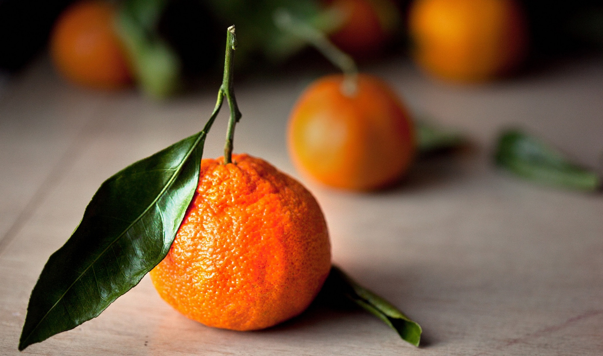 Tangerine Fruit: 4 Citrus Fruits Similar to Tangerines - 2024 - MasterClass