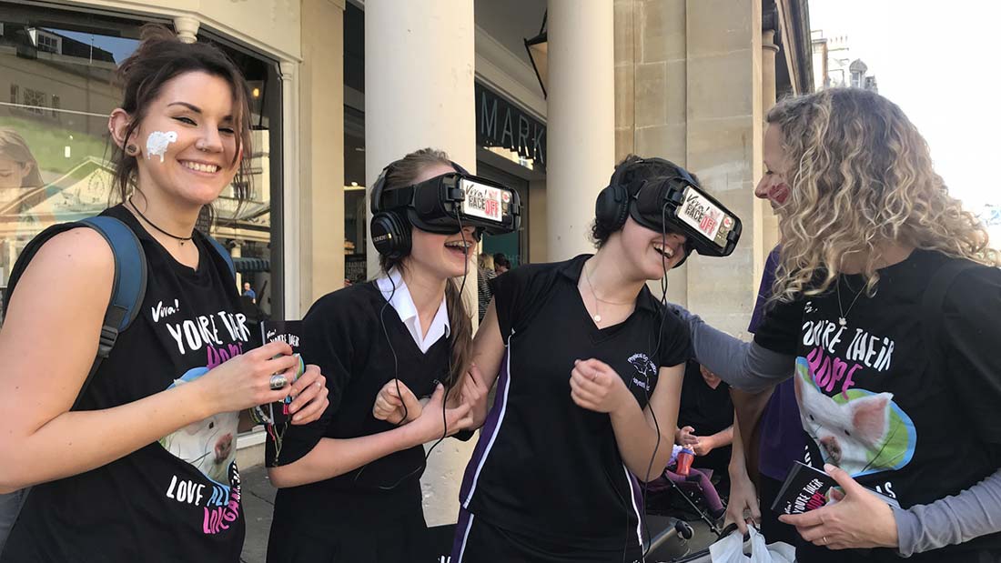 VR street action