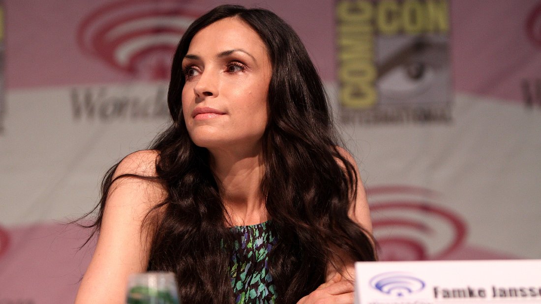 Famke Janssen at comic con