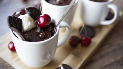 Chocolate mug cake with oreos on top