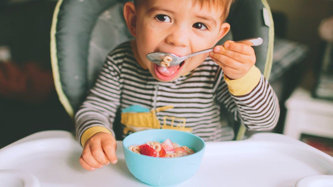 boy eating cereal