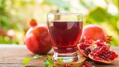 pomegranate fruit & juice