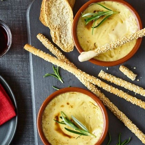 Tesco Vegan Smoked Cheddar Cheese Fondue Infused with White Wine